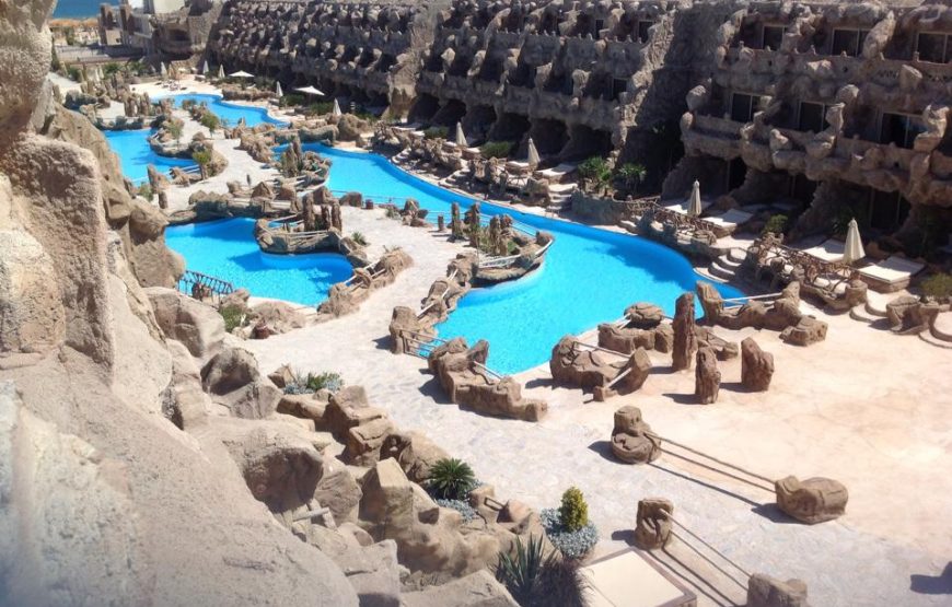Caves Beach Resort Hurghada – Adults Only الكهف ريزورت – للكبار فقط